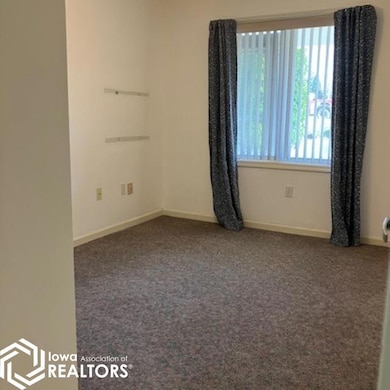 905 3rd St unit 1, Fontanelle, IA 50846 - photo 4
