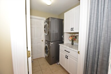 120 Ash St unit 120, Northbridge, MA 01534 - photo 7