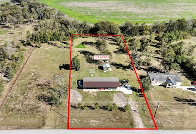 1242 County Road 48662, Dayton, TX 77535 - photo 2