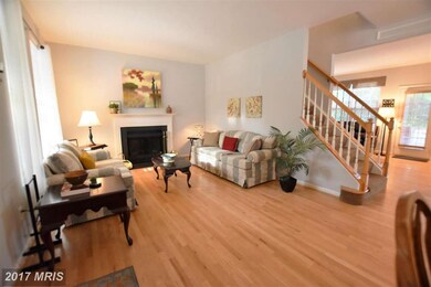 26194 Lands End Dr, Chantilly, VA 20152 - photo 4