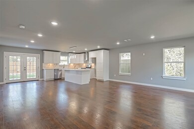 8321 Venus St, Houston, TX 77088 - photo 3