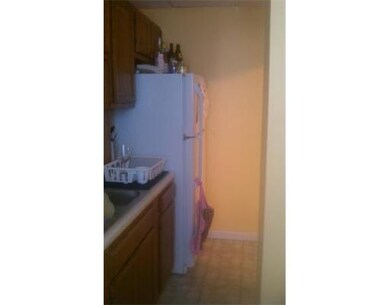 126 Bay St unit 2, Fall River, MA 02721 - photo 6