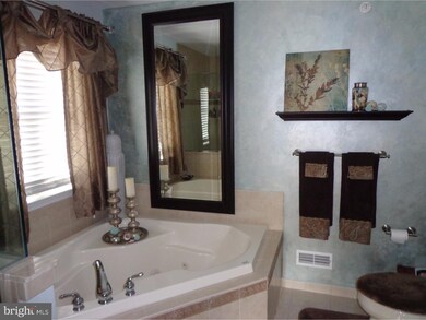 2 Coventry Ct, Conshohocken, PA 19428 - photo 7