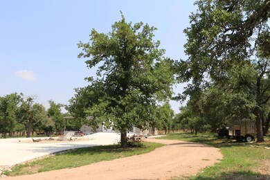 542 Wildlife Trail, Fredericksburg, TX 78624 - photo 7