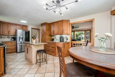 14 Craig St, Carver, MA 02330 - photo 7