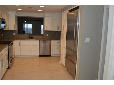 400 Meshanticut Valley Dr unit 15, Cranston, RI 02920 - photo 6