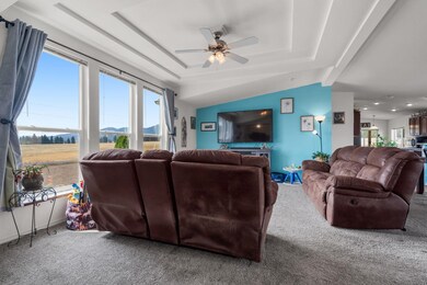 38521 Tekoa Idaho Rd unit 39204 Cove Rd, Tekoa, WA 99033 - photo 6