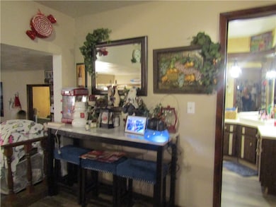 104 Royal Rd, New Salem, PA 15468 - photo 6