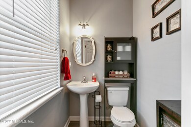 1/2 Bath Downstairs