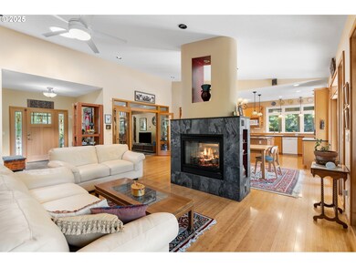 35 Jewett Creek Loop Rd, White Salmon, WA 98672 - photo 3