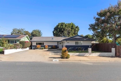 1330 N Fig St, Escondido, CA 92026 - photo 2