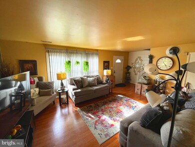 5602 Walker Mill Rd, Capitol Heights, MD 20743 - photo 4