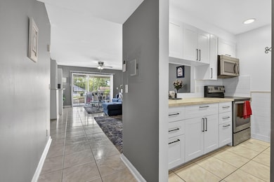 12001 Poinciana Blvd unit 204, Royal Palm Beach, FL 33411 - photo 7