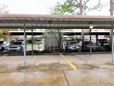 2025 Augusta Dr unit 804, Houston, TX 77057 - photo 3