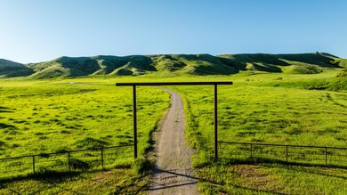 42 Shepards Rd, Sheridan, WY 82801 - photo 6