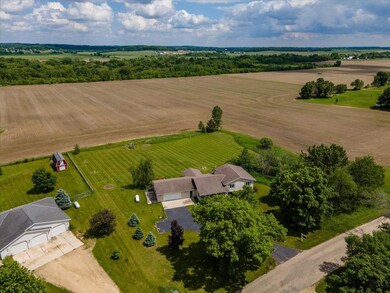 N9230 Hughes Rd, Belleville, WI 53508 - photo 2