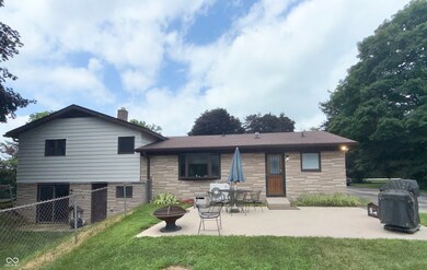 423 W Thompson Rd, Indianapolis, IN 46217 - photo 5