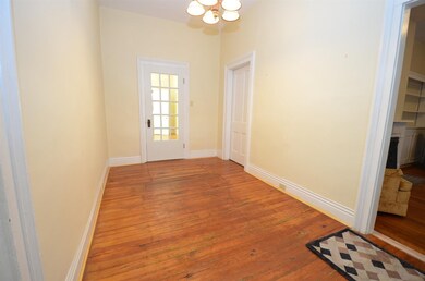 202 W Main St, Harrodsburg, KY 40330 - photo 2