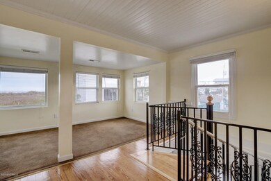 1411 Carolina Beach Ave N-large-016-14-P