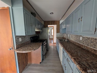 432 Midlothian Rd, Saint Louis, MO 63137 - photo 4