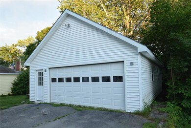 2 car detached garage
