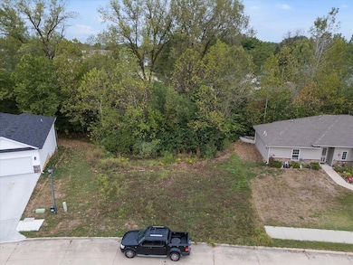LOT 18 Lookout Peak Dr, Columbia, MO 65202 - photo 2