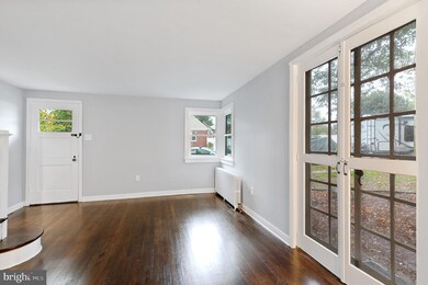 8 Farmington Ct, Pottstown, PA 19464 - photo 3