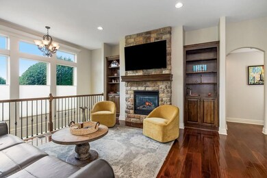 304 Alexander Creek Ct, Raymore, MO 64083 - photo 3