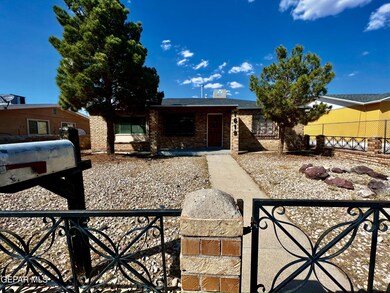 7619 Corozal Dr, El Paso, TX 79915 - photo 2