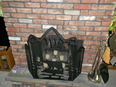 144 Rodeo Dr, Lords Valley, PA 18428 - photo 5