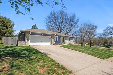 13706 W 65th St, Shawnee, KS 66216 - photo 2