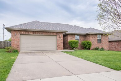 Molea-Crestwood-Home-2