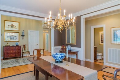 Wainscoting and dental molding in the formal dinin