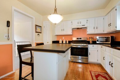Eat in Kitchen