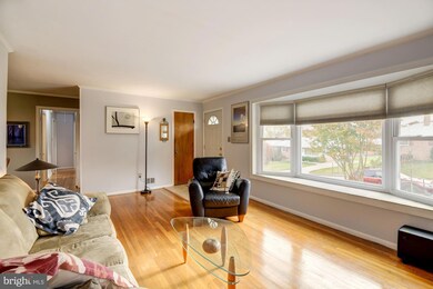 13222 Ingleside Dr, Beltsville, MD 20705 - photo 5