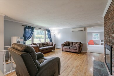 Upper living area