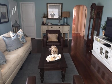living room 2115 langley