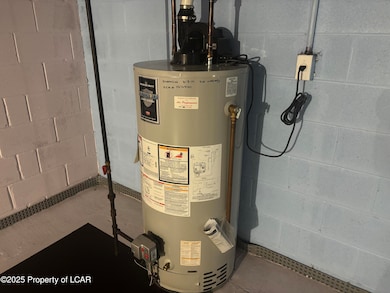 1355 Oak Dr, Shavertown, PA 18708 - photo 6