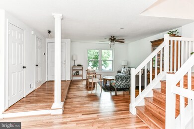 1407 Newport Spring Ct, Reston, VA 20194 - photo 7