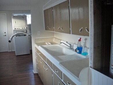 1220 31st St, Wichita Falls, TX 76302 - photo 4