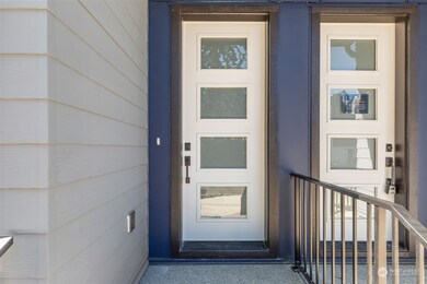 14718 Meridian Ave N unit D, Shoreline, WA 98133 - photo 4