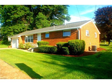 3/4 View of front of house