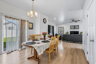 4459 E Pine Hollow Dr, Eagle Mountain, UT 84005 - photo 6