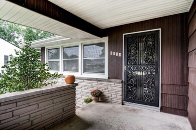 2873 Ashby Rd, Columbus, OH 43209 - photo 3