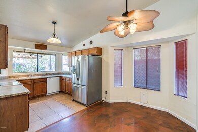 5821 N Edenbrook Ln, Tucson, AZ 85741 - photo 3