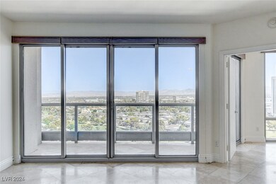 20th Floor Views from Turnberry Towers East!
