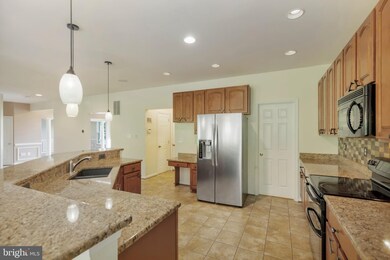 605 Stillwater Ln, Prince Frederick, MD 20678 - photo 5