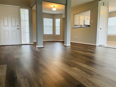 8607 Spruce Mill Dr, Houston, TX 77095 - photo 7