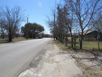 611 N Mill St, Weatherford, TX 76086 - photo 4