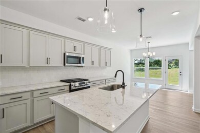 *Sample product photo. Actual exterior and interior selections may vary by homesite*